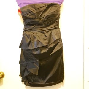 NWT Calvin Klein black strapless cocktail dress